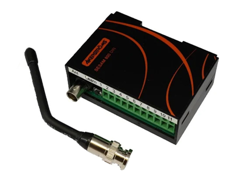 Salco Akerstrom Ontvanger 70143 1 Kanaal